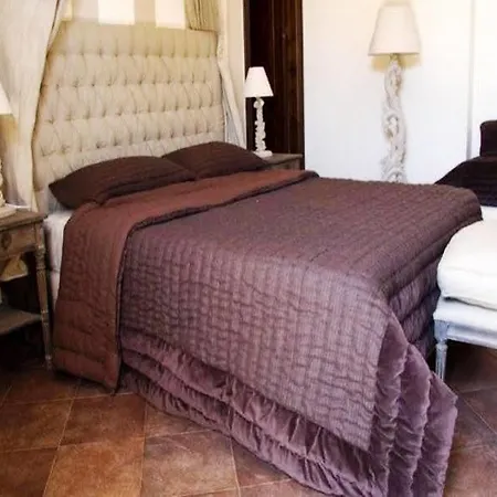 Calandrino Hotel 4*