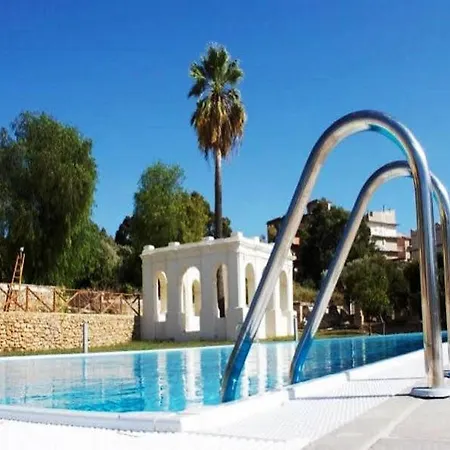 فندق Calandrino 4*